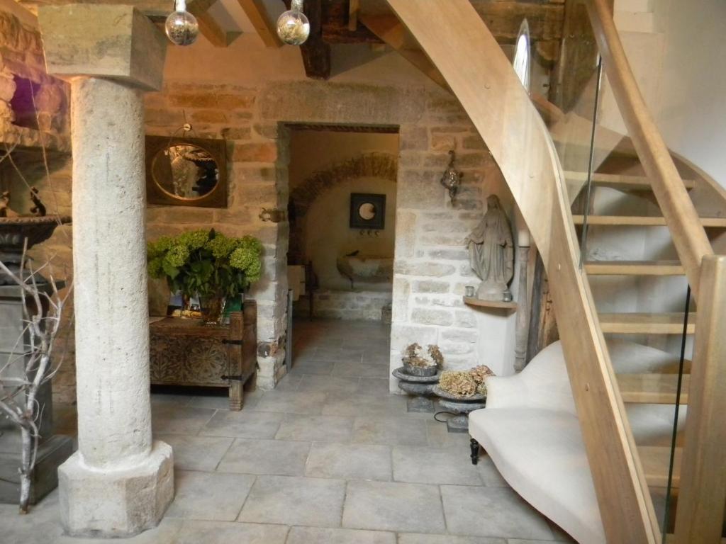 La Grange à Nicolas Baume-les-Messieurs Esterno foto