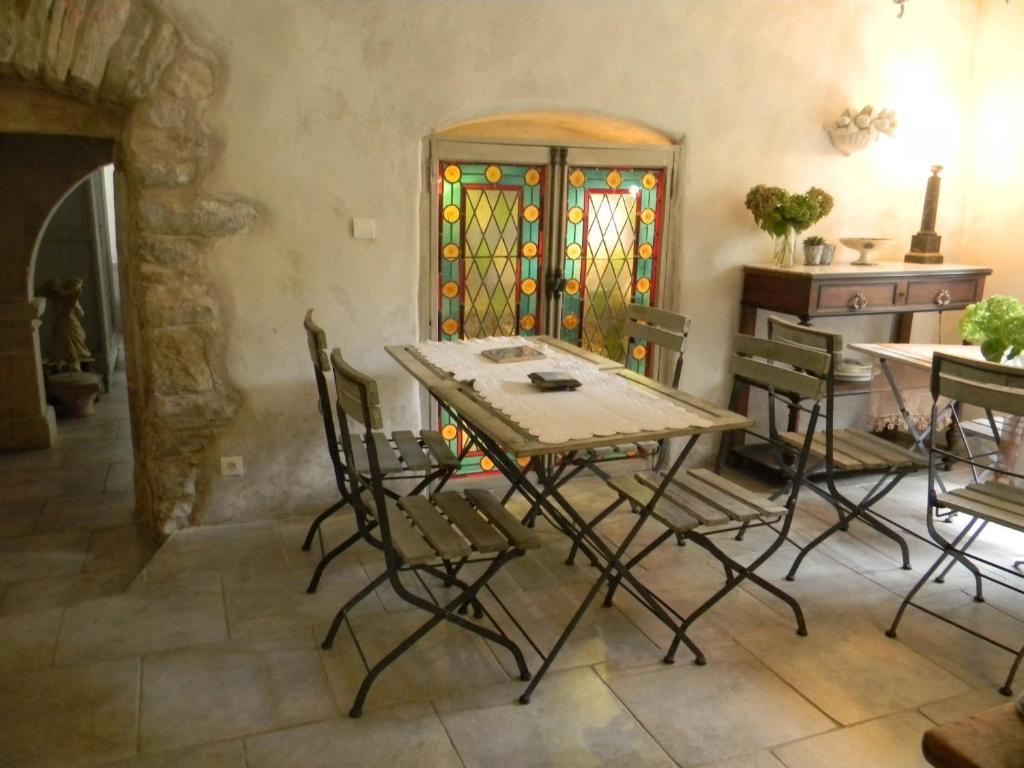 La Grange à Nicolas Baume-les-Messieurs Esterno foto